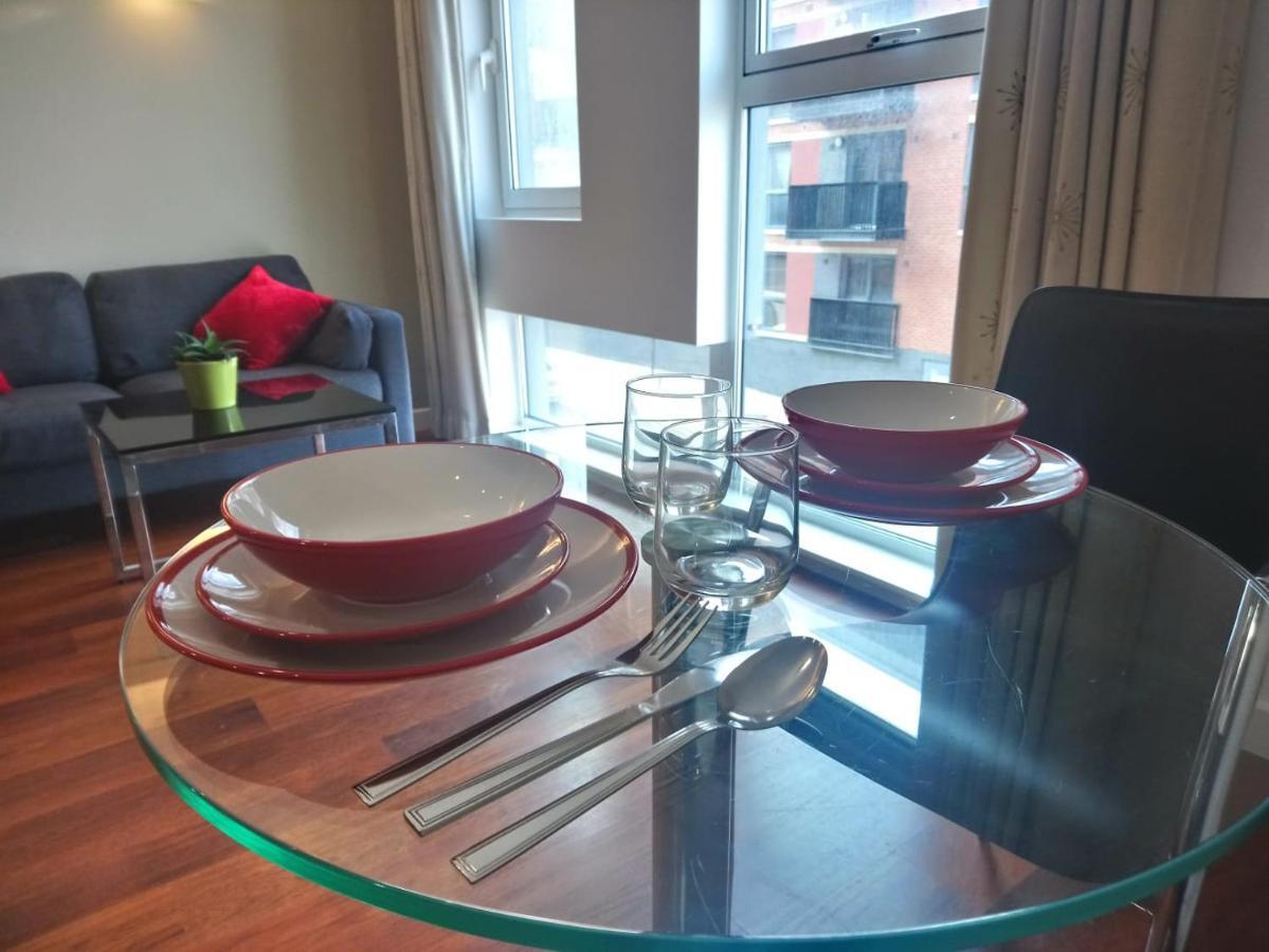 1 Bedroom Flat In Sheffield City Centre-Sleeps 4 Exterior photo