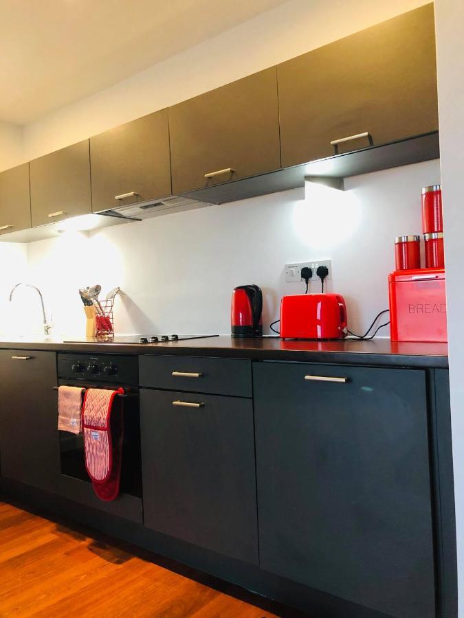 1 Bedroom Flat In Sheffield City Centre-Sleeps 4 Exterior photo